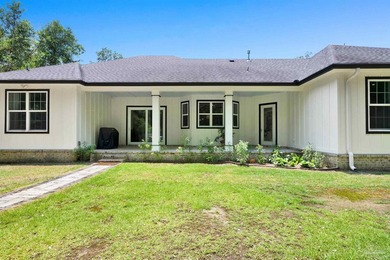 EXCEPTIONAL CUSTOM BUILT RESIDENCE tucked away in the desirable - photo 46
