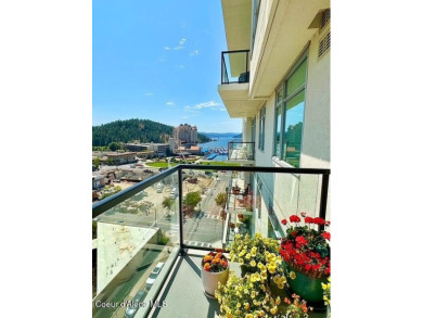Lake Condo For Sale in Coeur d Alene, Idaho