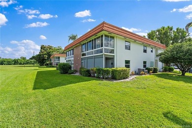 Welcome to this well maintained, fully furnished 2BR/2BA corner - photo 3