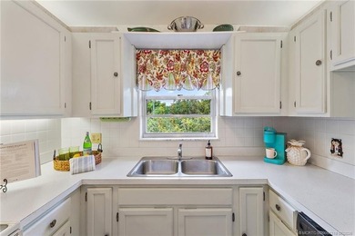 Welcome to this well maintained, fully furnished 2BR/2BA corner - photo 9