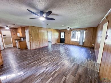 This property radiates remarkable potential for anyone looking - photo 4