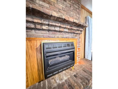 This property radiates remarkable potential for anyone looking - photo 7