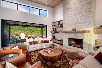 Welcome to this newly constructed home for all seasons in Alpine - photo 3