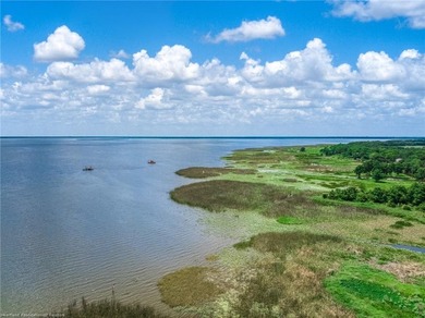 Calling all fishermen, fisherwomen and outdoor enthusiasts! This - photo 15