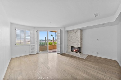 Welcome to coastal living at its finest. Perfectly positioned - photo 17