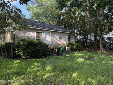 Investor Special - Fixer-Upper with Strong Potential in - photo 24