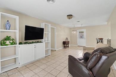 CHARMING HOME IN BILOXI! Only minutes from the beach, this home - photo 10