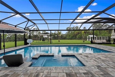 Experience the rare opportunity to enjoy luxury farmhouse living - photo 3