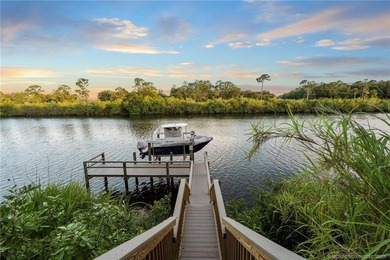 Experience the rare opportunity to enjoy luxury farmhouse living - photo 5