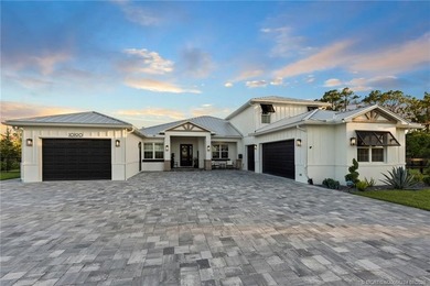 Experience the rare opportunity to enjoy luxury farmhouse living - photo 7
