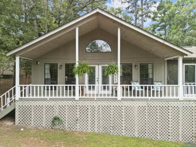 Holly Lake Ranch / Holly Lake Home For Sale in Holly Lake Ranch Texas