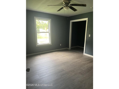 new flooring and paint-ready to move in now-recently renovated - photo 9