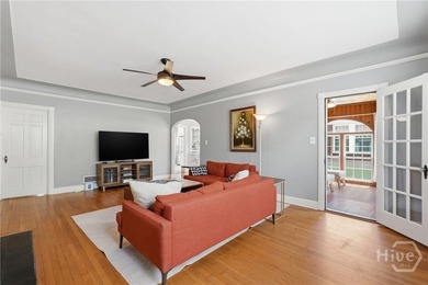 Charming and well-built, this beautifully maintained 4 bedroom - photo 5