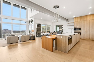Luxury StandAlone Townhome at Apex Residences - Premier - photo 5