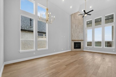 This home features an extended primary suite with a spa-inspired - photo 6