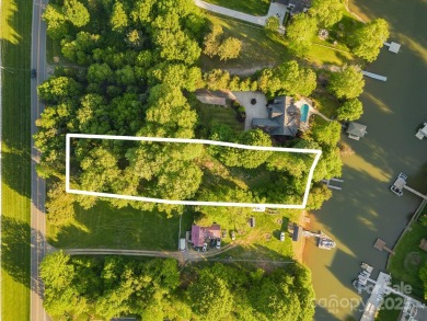 Lake Lot For Sale in Mooresville, North Carolina
