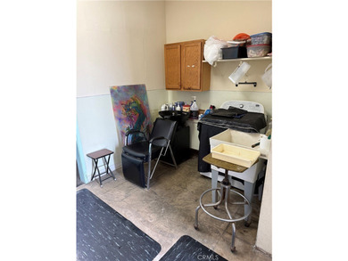 BUSINESS OPPORTUNITY IN A PRIME LOCATION OF NORTH TORRANCE!!!! - photo 12