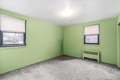 Welcome to this charming 2-bedroom, 1-bath garden apartment in - photo 13