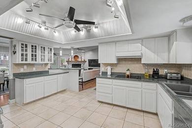Welcome to your oasis in the heart of Citrus County! This - photo 16