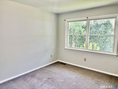 This beautifully updated 3-bedroom, 2 full baths, 1 half bath - photo 17