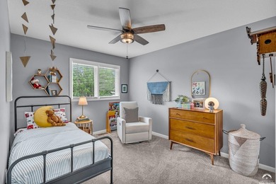 Look no further, this turn-key townhome has it all! This move-in - photo 20