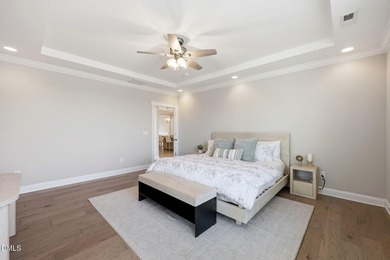 Welcome to like-new living in Burlington's highly desirable - photo 20