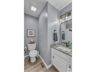 Look no further, this turn-key townhome has it all! This move-in - photo 24