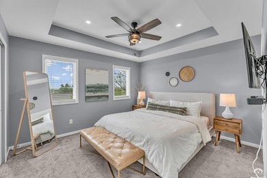 Look no further, this turn-key townhome has it all! This move-in - photo 25