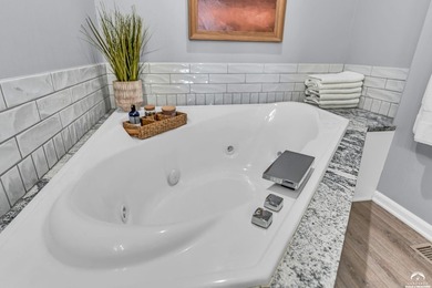 Look no further, this turn-key townhome has it all! This move-in - photo 28