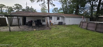 Investor Special - Endless Potential! Bring your vision and - photo 5