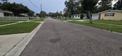 Investor Special - Endless Potential! Bring your vision and - photo 9