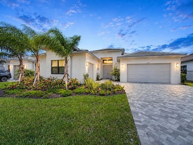 Experience luxury lakefront living in this beautifully upgraded - photo 2