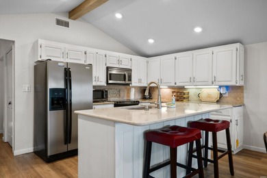 Experience Lake Hamilton living at its finest at 310 Houston Dr - photo 5
