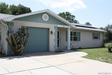 Lake Spivey Home For Sale in Inverness Florida