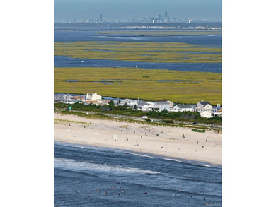 Welcome to 2 Cottage Walk in Gilgo Beach. Scheduled for - photo 2