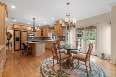 Welcome home to 6 Briana Court, a beautifully maintained - photo 14