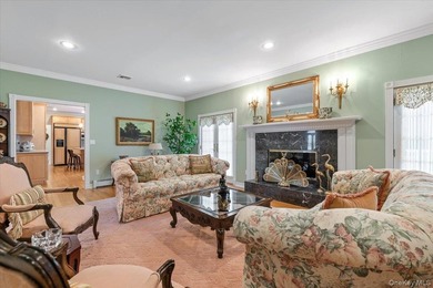 Welcome home to 6 Briana Court, a beautifully maintained - photo 16