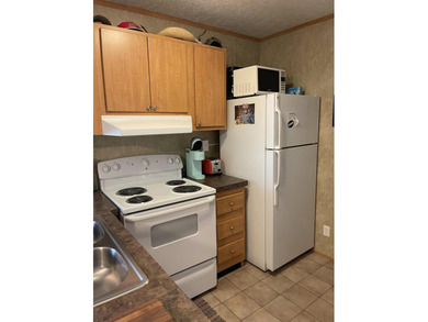 Tired of paying hotel fees or rent? Then check out this perfect - photo 19