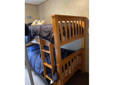 Tired of paying hotel fees or rent? Then check out this perfect - photo 23