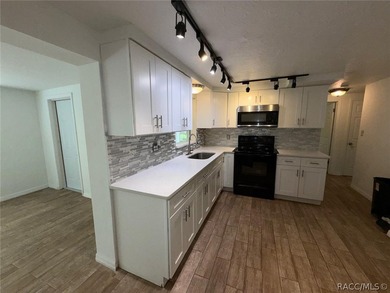 Move-in ready and beautifully updated, this inviting home - photo 7