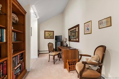 Welcome home to 6 Briana Court, a beautifully maintained - photo 33