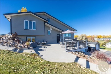 Yellowstone River Home For Sale in Huntley Montana