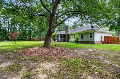 Welcome home to this beautifully updated property located in the - photo 42