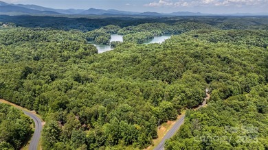 Discover the perfect blend of privacy, natural beauty, and - photo 4