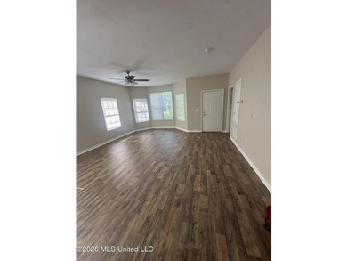 Welcome home to this beautiful 3-bedroom, 2-bath residence - photo 2