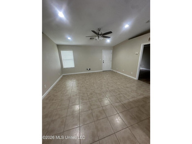 Move-In Ready 3 Bedroom, 2 Bath Home! Step into this recently - photo 6