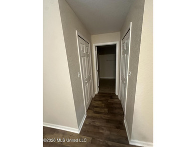 Move-In Ready 3 Bedroom, 2 Bath Home! Step into this recently - photo 10