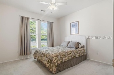 Well-maintained Potomac model located on a quiet cul-de-sac in - photo 11