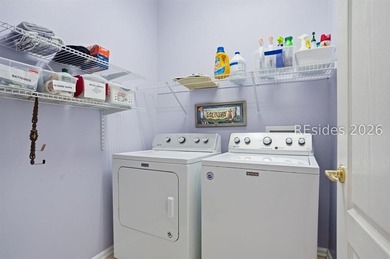 Well-maintained Potomac model located on a quiet cul-de-sac in - photo 14