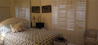 Price slashed!!! The kids want this condo sold now to settle